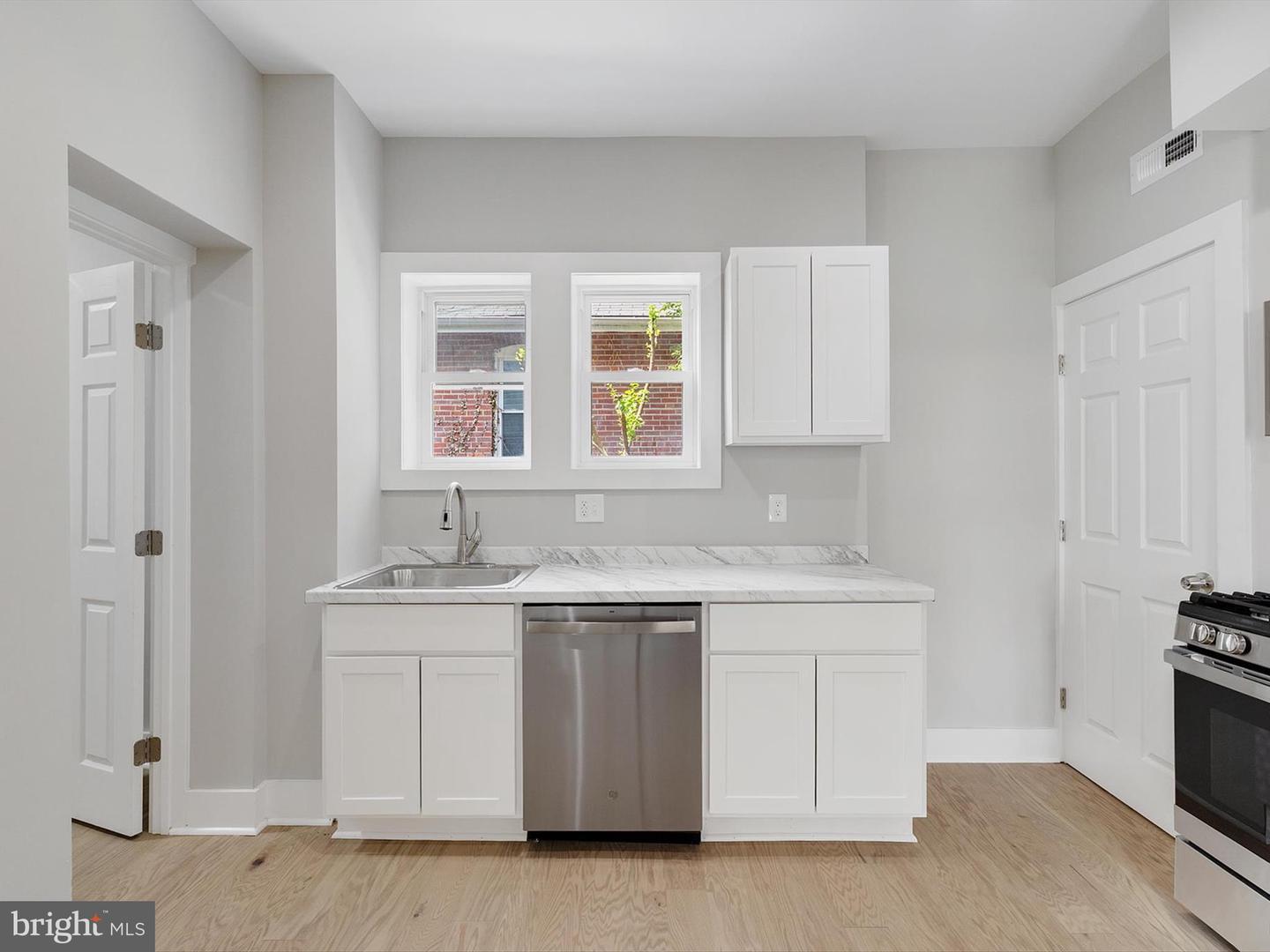7200 8TH ST NW, WASHINGTON, District Of Columbia 20012, 3 Bedrooms Bedrooms, ,1 BathroomBathrooms,Residential,For sale,7200 8TH ST NW,DCDC2210140 MLS # DCDC2210140