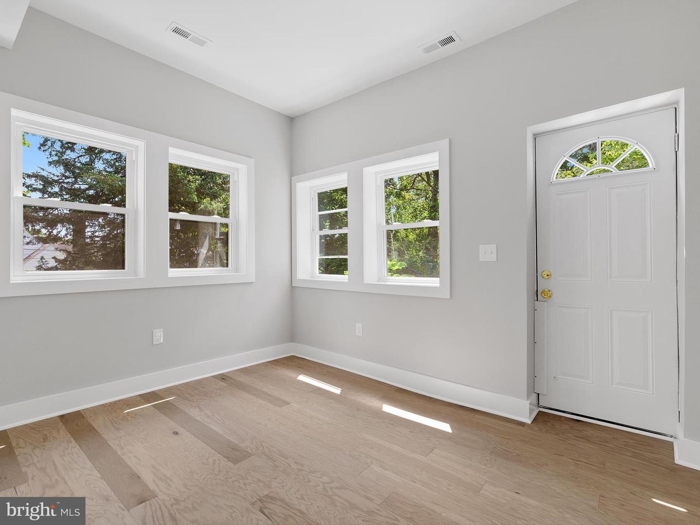 7200 8TH ST NW, WASHINGTON, District Of Columbia 20012, 3 Bedrooms Bedrooms, ,1 BathroomBathrooms,Residential,For sale,7200 8TH ST NW,DCDC2210140 MLS # DCDC2210140