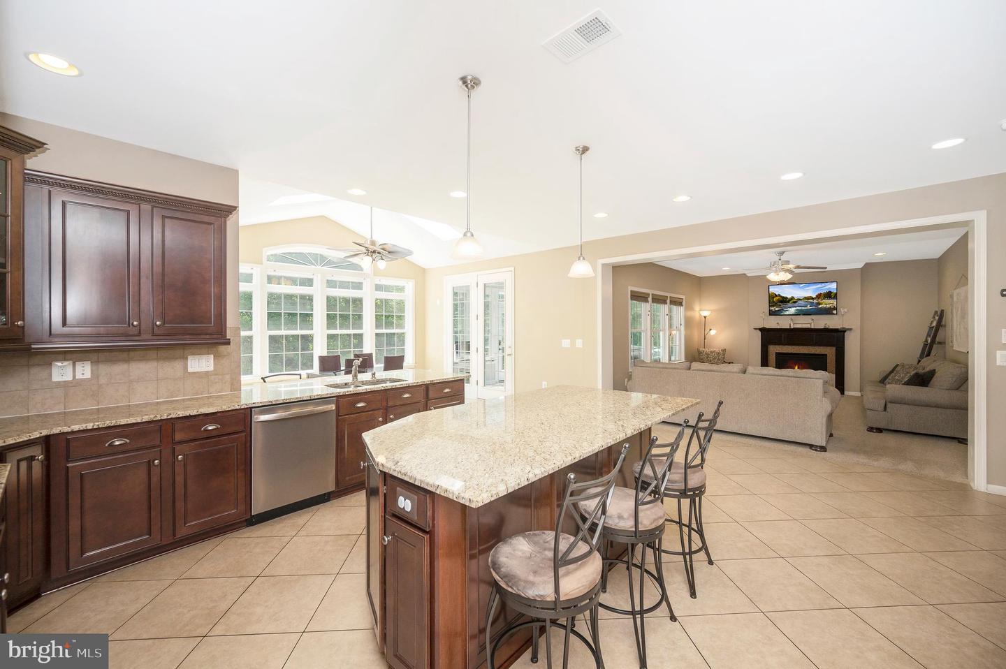 41 GALLERY RD, STAFFORD, Virginia 22554, 6 Bedrooms Bedrooms, ,3 BathroomsBathrooms,Residential,For sale,41 GALLERY RD,VAST2040834 MLS # VAST2040834