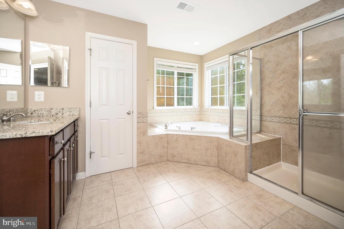 41 GALLERY RD, STAFFORD, Virginia 22554, 6 Bedrooms Bedrooms, ,3 BathroomsBathrooms,Residential,For sale,41 GALLERY RD,VAST2040834 MLS # VAST2040834