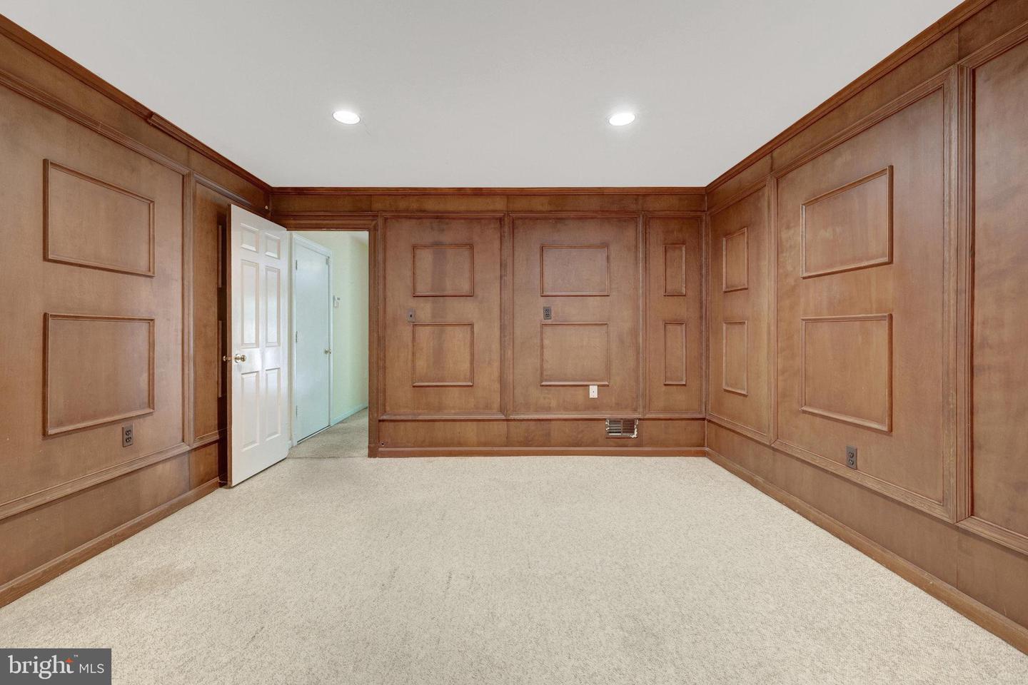 1468 HIGHWOOD DR, MCLEAN, Virginia 22101, 5 Bedrooms Bedrooms, ,3 BathroomsBathrooms,Residential,For sale,1468 HIGHWOOD DR,VAFX2255612 MLS # VAFX2255612