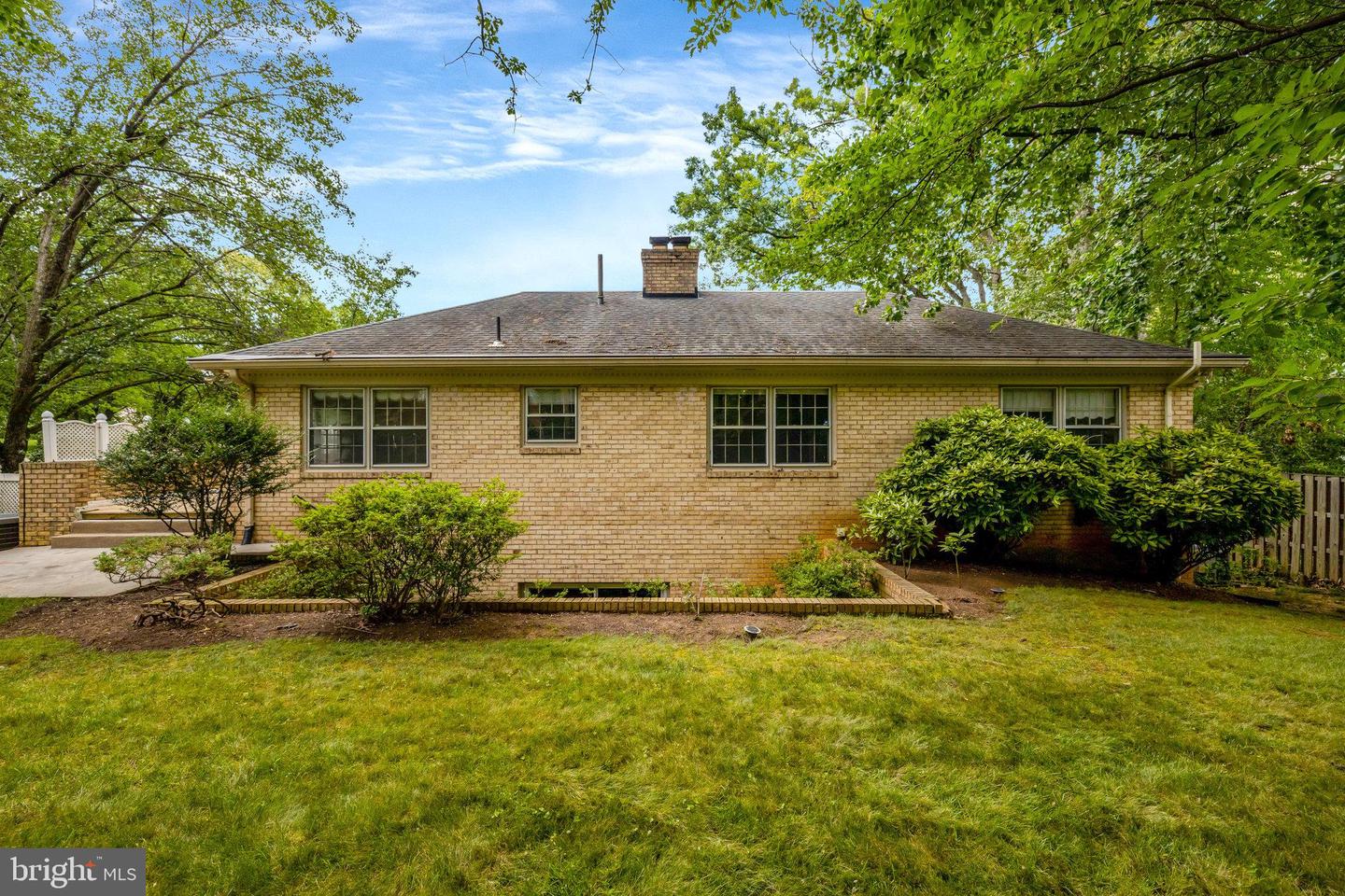 1468 HIGHWOOD DR, MCLEAN, Virginia 22101, 5 Bedrooms Bedrooms, ,3 BathroomsBathrooms,Residential,For sale,1468 HIGHWOOD DR,VAFX2255612 MLS # VAFX2255612