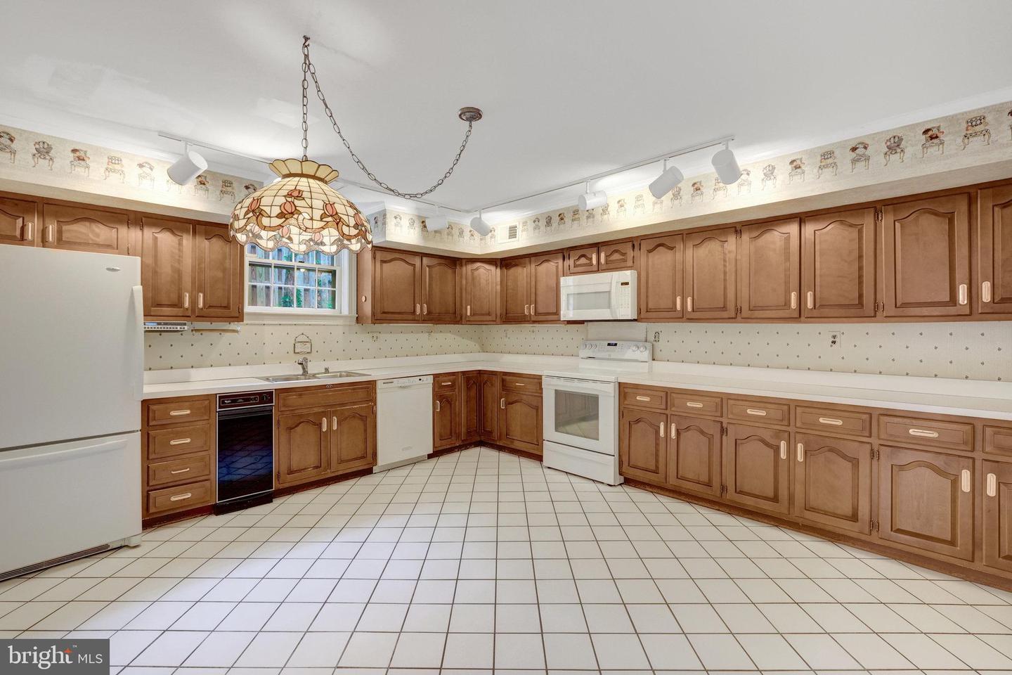 1468 HIGHWOOD DR, MCLEAN, Virginia 22101, 5 Bedrooms Bedrooms, ,3 BathroomsBathrooms,Residential,For sale,1468 HIGHWOOD DR,VAFX2255612 MLS # VAFX2255612