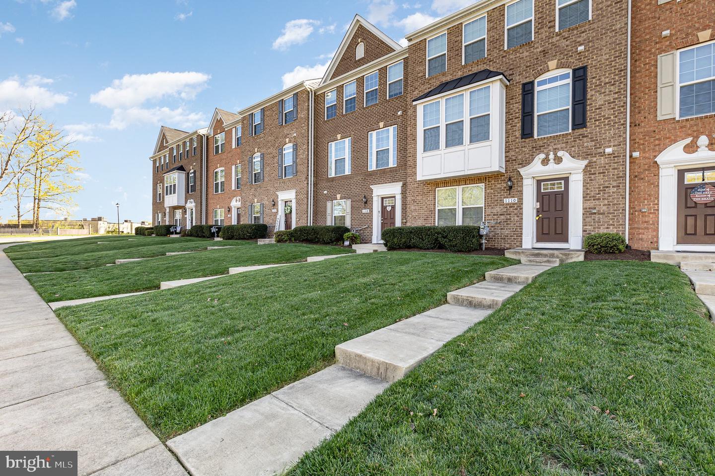 1106 OAKWOOD ST, FREDERICKSBURG, Virginia 22401, 3 Bedrooms Bedrooms, ,2 BathroomsBathrooms,Residential,For sale,1106 OAKWOOD ST,VAFB2008554 MLS # VAFB2008554