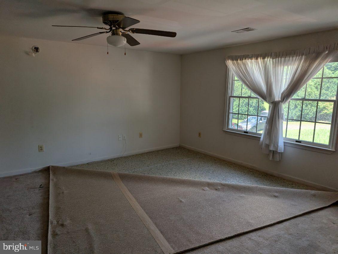 3856 RAPIDAN HILLS DR, LOCUST GROVE, Virginia 22508, 3 Bedrooms Bedrooms, ,3 BathroomsBathrooms,Residential,For sale,3856 RAPIDAN HILLS DR,VAOR2010212 MLS # VAOR2010212