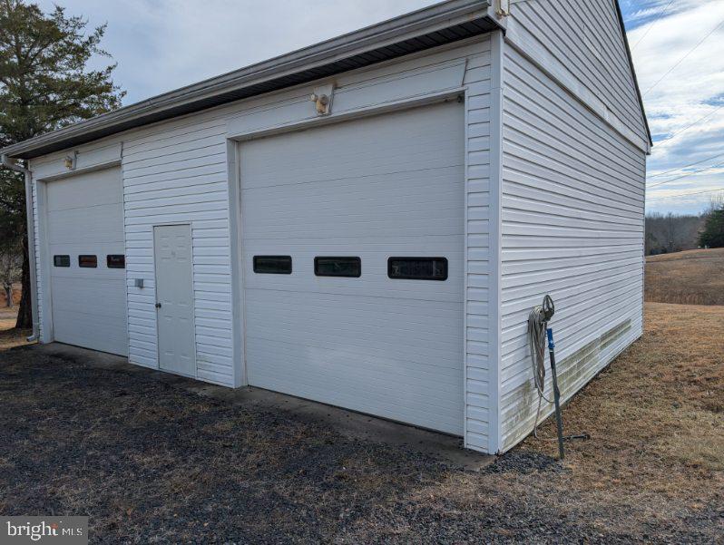 3856 RAPIDAN HILLS DR, LOCUST GROVE, Virginia 22508, 3 Bedrooms Bedrooms, ,3 BathroomsBathrooms,Residential,For sale,3856 RAPIDAN HILLS DR,VAOR2010212 MLS # VAOR2010212