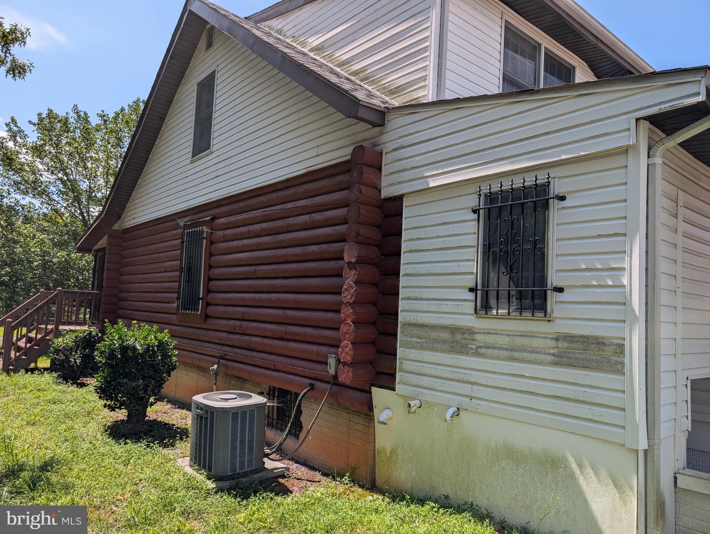 3856 RAPIDAN HILLS DR, LOCUST GROVE, Virginia 22508, 3 Bedrooms Bedrooms, ,3 BathroomsBathrooms,Residential,For sale,3856 RAPIDAN HILLS DR,VAOR2010212 MLS # VAOR2010212