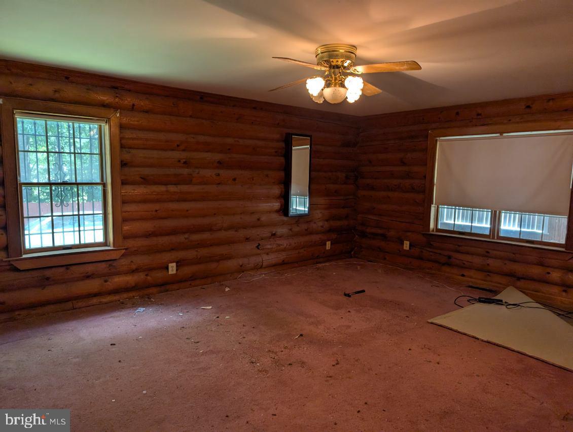 3856 RAPIDAN HILLS DR, LOCUST GROVE, Virginia 22508, 3 Bedrooms Bedrooms, ,3 BathroomsBathrooms,Residential,For sale,3856 RAPIDAN HILLS DR,VAOR2010212 MLS # VAOR2010212