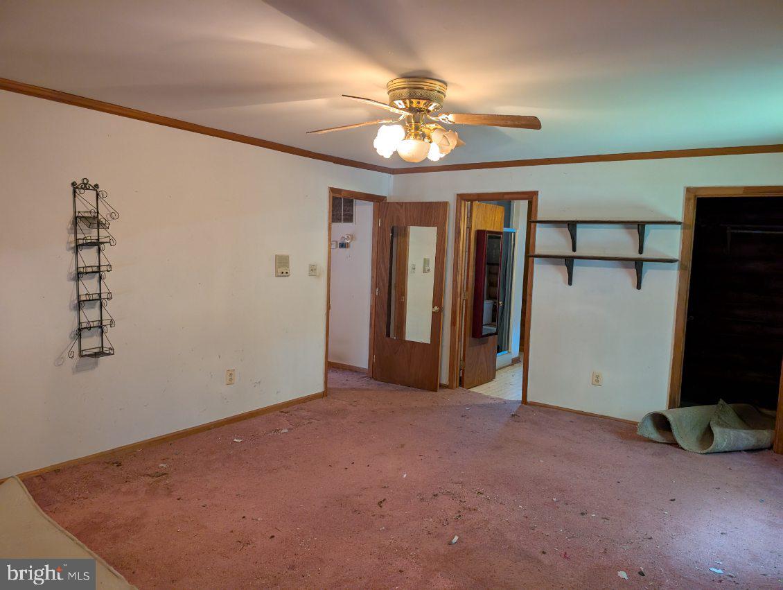3856 RAPIDAN HILLS DR, LOCUST GROVE, Virginia 22508, 3 Bedrooms Bedrooms, ,3 BathroomsBathrooms,Residential,For sale,3856 RAPIDAN HILLS DR,VAOR2010212 MLS # VAOR2010212