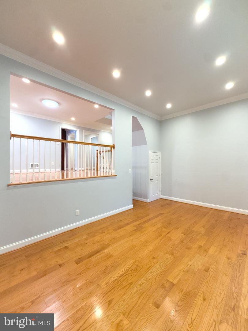 2419 ANSDEL CT, RESTON, Virginia 20191, 3 Bedrooms Bedrooms, ,2 BathroomsBathrooms,Residential,For sale,2419 ANSDEL CT,VAFX2255722 MLS # VAFX2255722