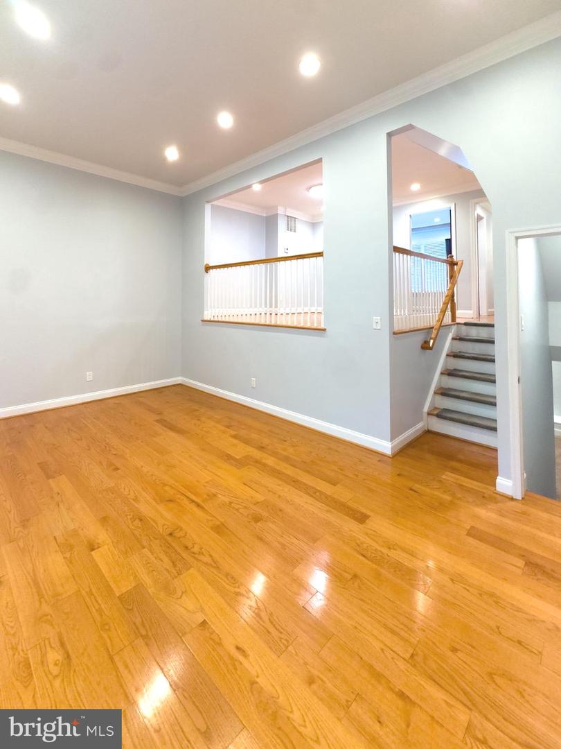 2419 ANSDEL CT, RESTON, Virginia 20191, 3 Bedrooms Bedrooms, ,2 BathroomsBathrooms,Residential,For sale,2419 ANSDEL CT,VAFX2255722 MLS # VAFX2255722