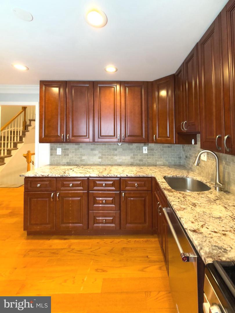 2419 ANSDEL CT, RESTON, Virginia 20191, 3 Bedrooms Bedrooms, ,2 BathroomsBathrooms,Residential,For sale,2419 ANSDEL CT,VAFX2255722 MLS # VAFX2255722