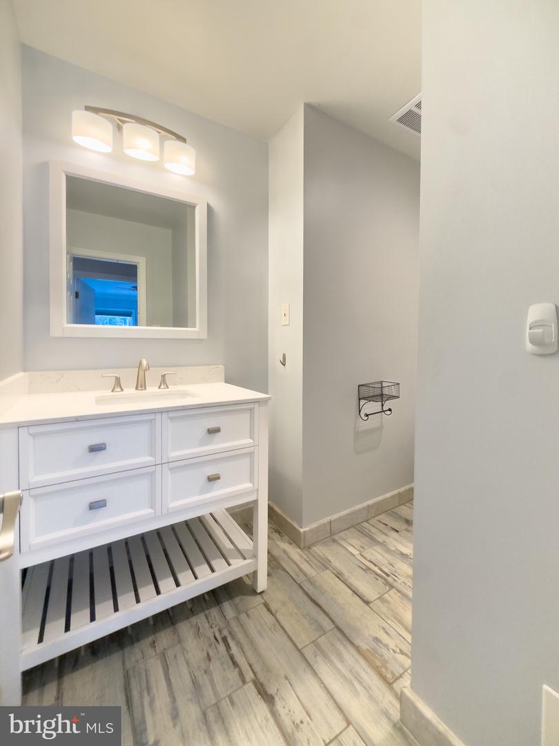 2419 ANSDEL CT, RESTON, Virginia 20191, 3 Bedrooms Bedrooms, ,2 BathroomsBathrooms,Residential,For sale,2419 ANSDEL CT,VAFX2255722 MLS # VAFX2255722