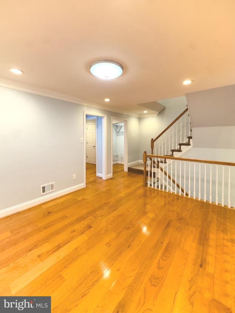 2419 ANSDEL CT, RESTON, Virginia 20191, 3 Bedrooms Bedrooms, ,2 BathroomsBathrooms,Residential,For sale,2419 ANSDEL CT,VAFX2255722 MLS # VAFX2255722