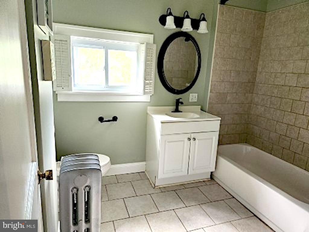 21 PORT REPUBLIC RD, HARRISONBURG, Virginia 22801, 5 Bedrooms Bedrooms, ,2 BathroomsBathrooms,Residential,For sale,21 PORT REPUBLIC RD,VAHC2000450 MLS # VAHC2000450