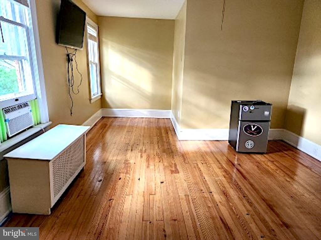21 PORT REPUBLIC RD, HARRISONBURG, Virginia 22801, 5 Bedrooms Bedrooms, ,2 BathroomsBathrooms,Residential,For sale,21 PORT REPUBLIC RD,VAHC2000450 MLS # VAHC2000450