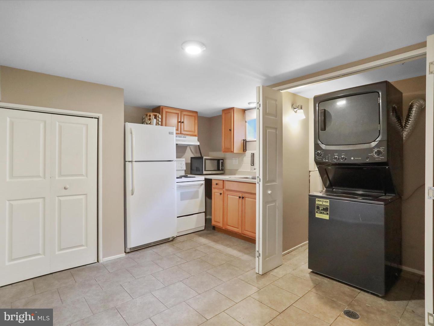 21 PORT REPUBLIC RD, HARRISONBURG, Virginia 22801, 5 Bedrooms Bedrooms, ,2 BathroomsBathrooms,Residential,For sale,21 PORT REPUBLIC RD,VAHC2000450 MLS # VAHC2000450