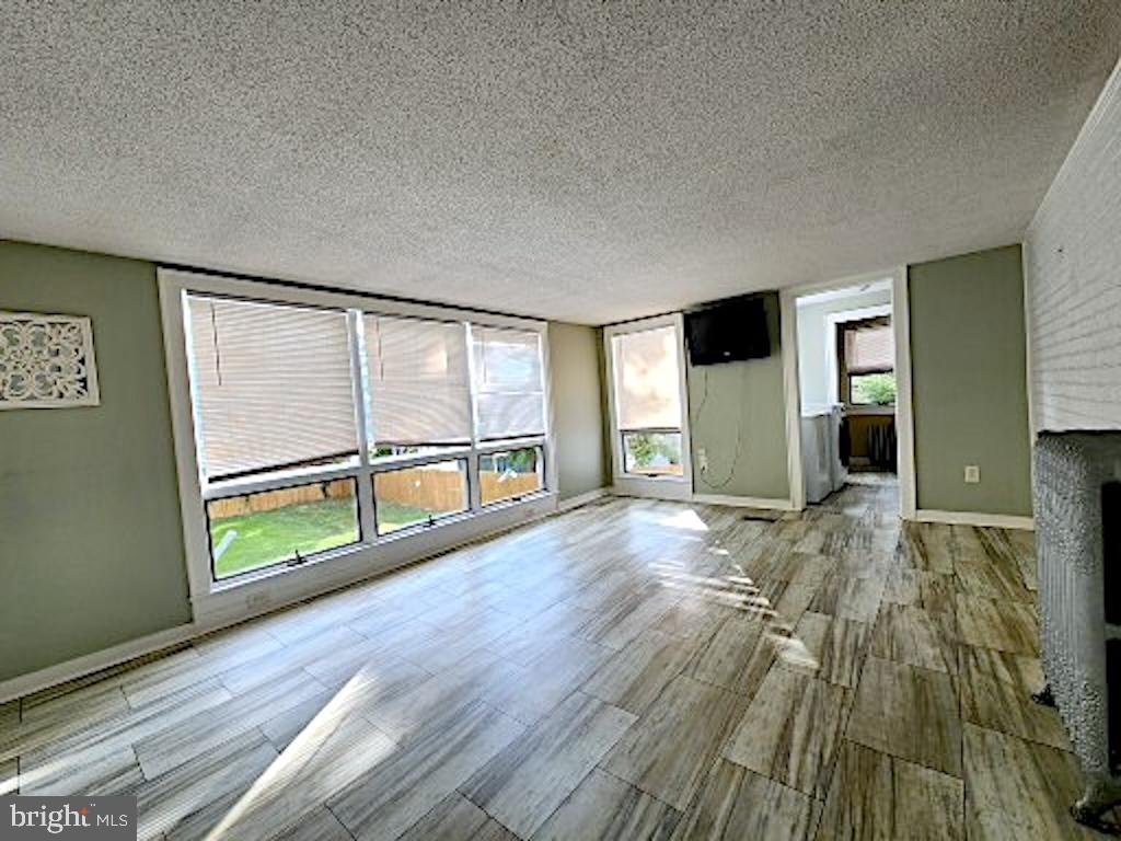 21 PORT REPUBLIC RD, HARRISONBURG, Virginia 22801, 5 Bedrooms Bedrooms, ,2 BathroomsBathrooms,Residential,For sale,21 PORT REPUBLIC RD,VAHC2000450 MLS # VAHC2000450