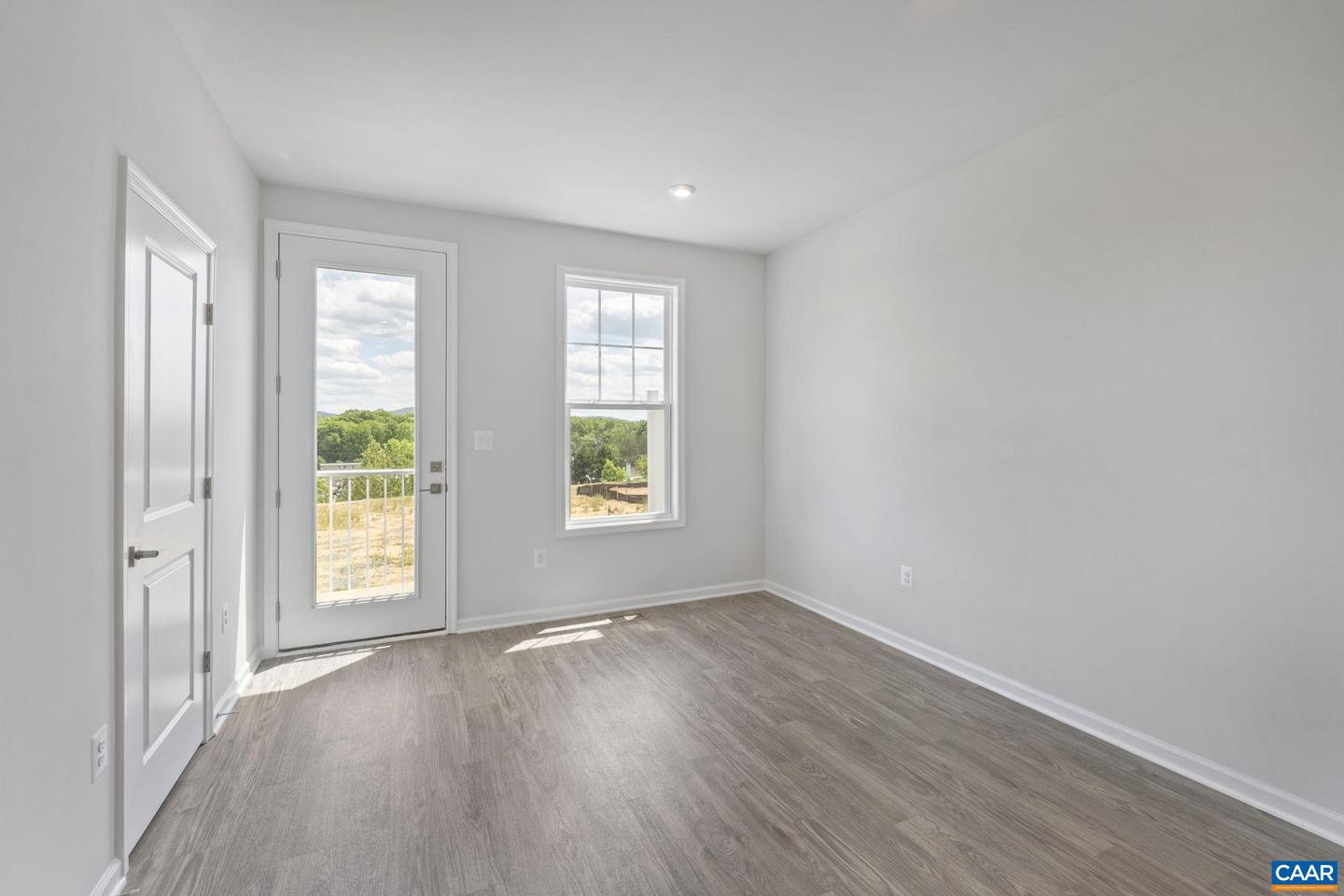 2263 WOODBURN RD, CHARLOTTESVILLE, Virginia 22901, 2 Bedrooms Bedrooms, ,2 BathroomsBathrooms,Residential,For sale,2263 WOODBURN RD,666747 MLS # 666747