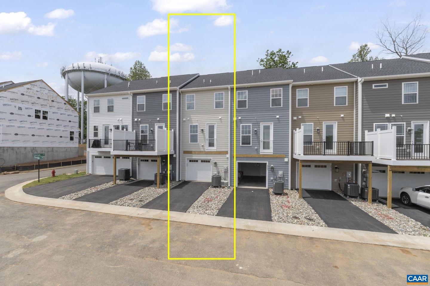 2263 WOODBURN RD, CHARLOTTESVILLE, Virginia 22901, 2 Bedrooms Bedrooms, ,2 BathroomsBathrooms,Residential,For sale,2263 WOODBURN RD,666747 MLS # 666747