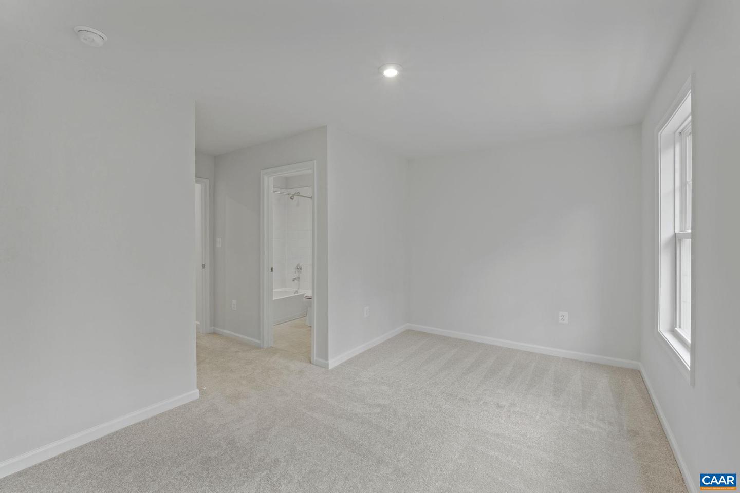 2263 WOODBURN RD, CHARLOTTESVILLE, Virginia 22901, 2 Bedrooms Bedrooms, ,2 BathroomsBathrooms,Residential,For sale,2263 WOODBURN RD,666747 MLS # 666747