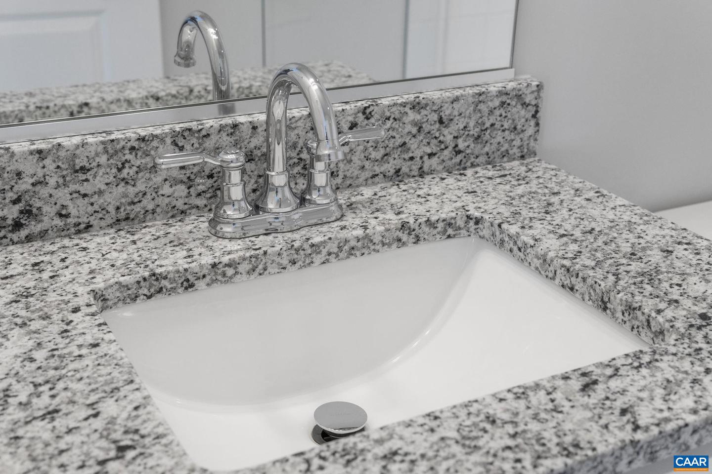 2263 WOODBURN RD, CHARLOTTESVILLE, Virginia 22901, 2 Bedrooms Bedrooms, ,2 BathroomsBathrooms,Residential,For sale,2263 WOODBURN RD,666747 MLS # 666747