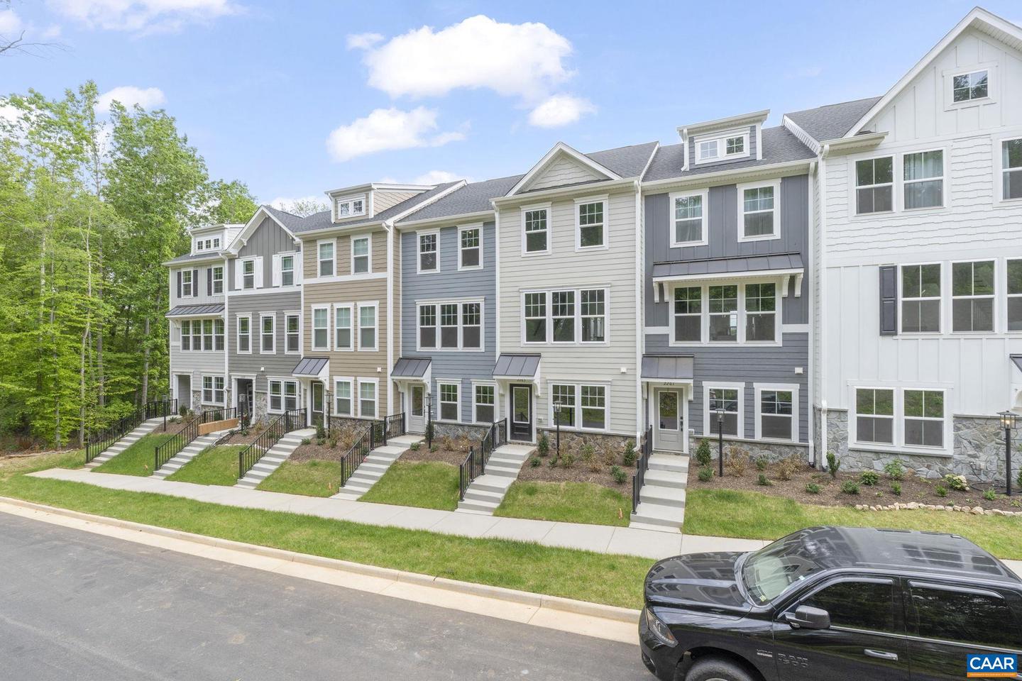 2263 WOODBURN RD, CHARLOTTESVILLE, Virginia 22901, 2 Bedrooms Bedrooms, ,2 BathroomsBathrooms,Residential,For sale,2263 WOODBURN RD,666747 MLS # 666747