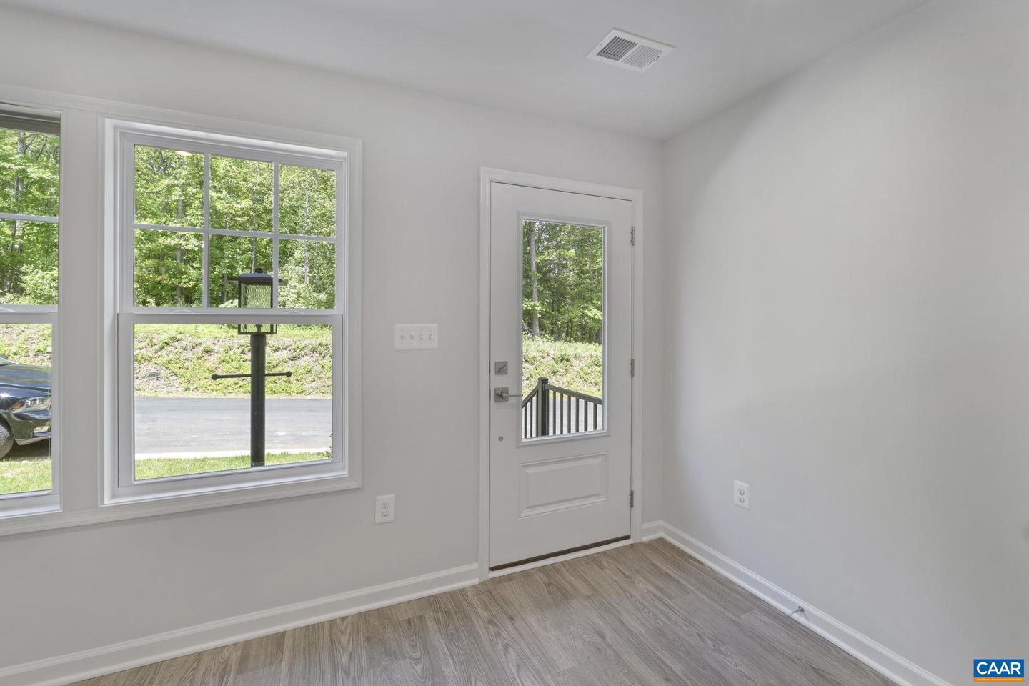 2263 WOODBURN RD, CHARLOTTESVILLE, Virginia 22901, 2 Bedrooms Bedrooms, ,2 BathroomsBathrooms,Residential,For sale,2263 WOODBURN RD,666747 MLS # 666747