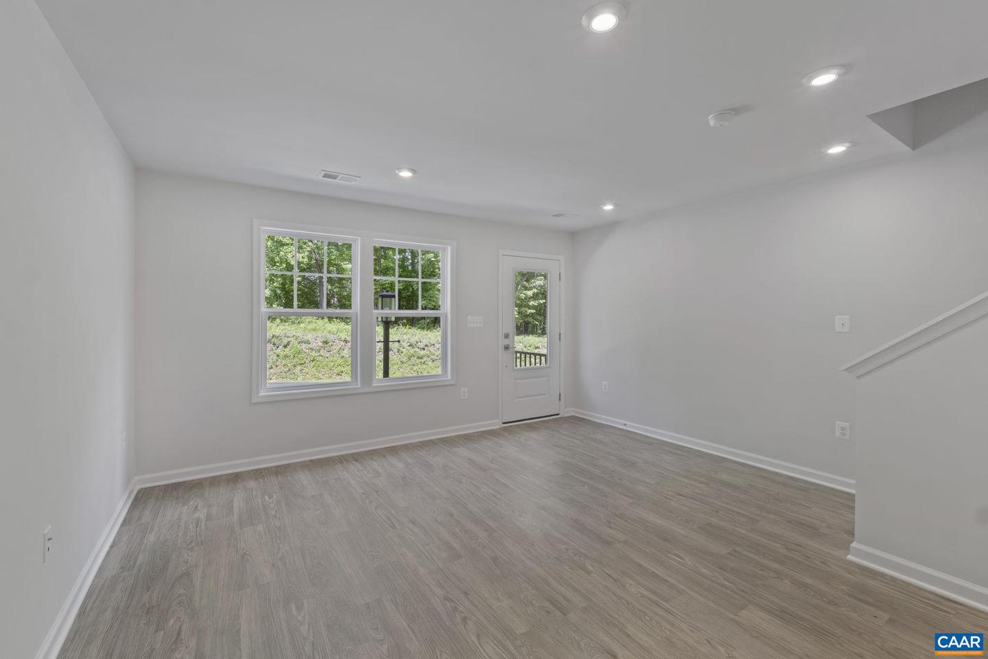 2263 WOODBURN RD, CHARLOTTESVILLE, Virginia 22901, 2 Bedrooms Bedrooms, ,2 BathroomsBathrooms,Residential,For sale,2263 WOODBURN RD,666747 MLS # 666747