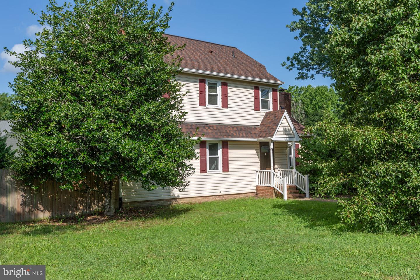 12218 CORTER AVE, FREDERICKSBURG, Virginia 22407, 3 Bedrooms Bedrooms, ,2 BathroomsBathrooms,Residential,For sale,12218 CORTER AVE,VASP2034698 MLS # VASP2034698