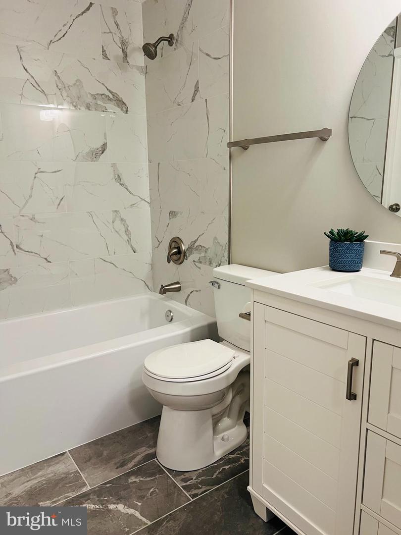 8442 SUGAR CREEK LN, SPRINGFIELD, Virginia 22153, 2 Bedrooms Bedrooms, ,1 BathroomBathrooms,Residential,For sale,8442 SUGAR CREEK LN,VAFX2255850 MLS # VAFX2255850