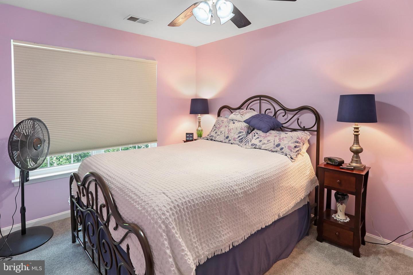 586 LILAC TER NE, LEESBURG, Virginia 20176, 3 Bedrooms Bedrooms, ,2 BathroomsBathrooms,Residential,For sale,586 LILAC TER NE,VALO2102334 MLS # VALO2102334