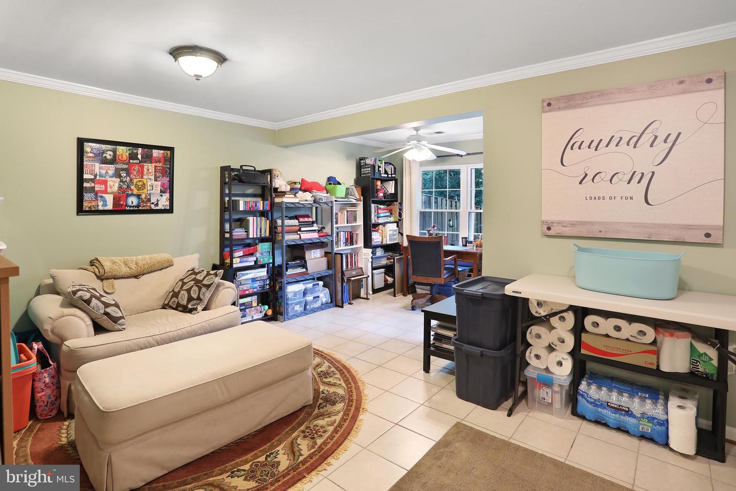586 LILAC TER NE, LEESBURG, Virginia 20176, 3 Bedrooms Bedrooms, ,2 BathroomsBathrooms,Residential,For sale,586 LILAC TER NE,VALO2102334 MLS # VALO2102334
