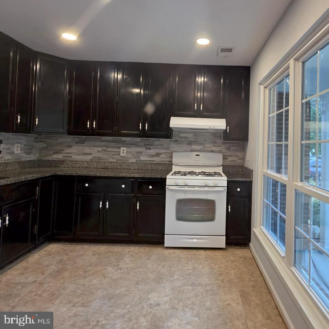 4403 ASPEN DR, ALEXANDRIA, Virginia 22309, 3 Bedrooms Bedrooms, ,2 BathroomsBathrooms,Residential,For sale,4403 ASPEN DR,VAFX2255884 MLS # VAFX2255884