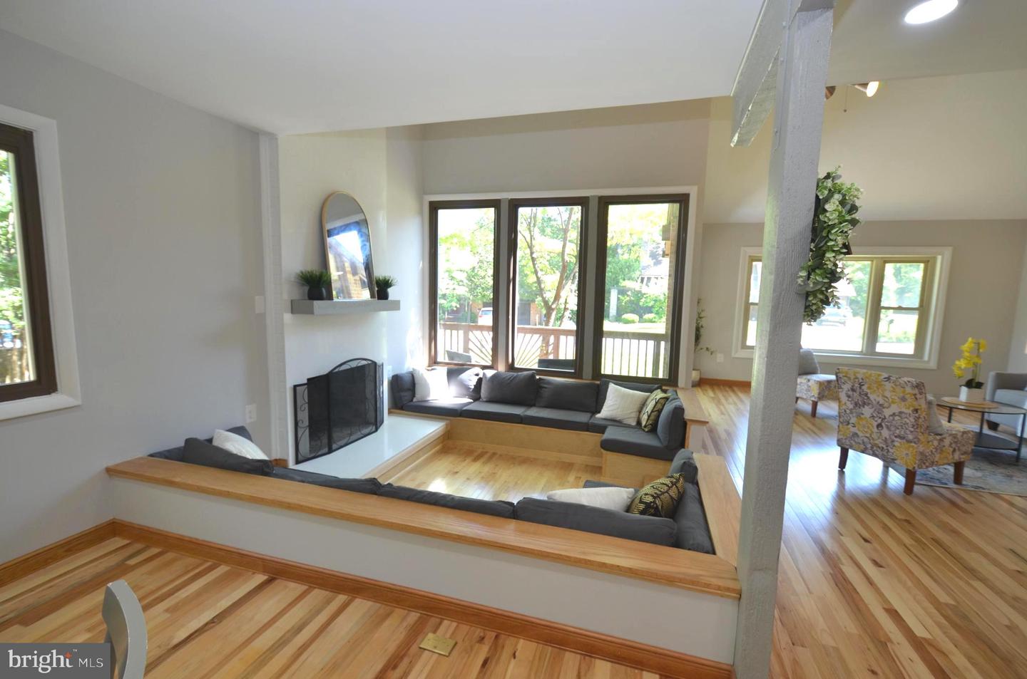 10601 FIESTA RD, FAIRFAX, Virginia 22032, 4 Bedrooms Bedrooms, ,2 BathroomsBathrooms,Residential,For sale,10601 FIESTA RD,VAFX2255886 MLS # VAFX2255886