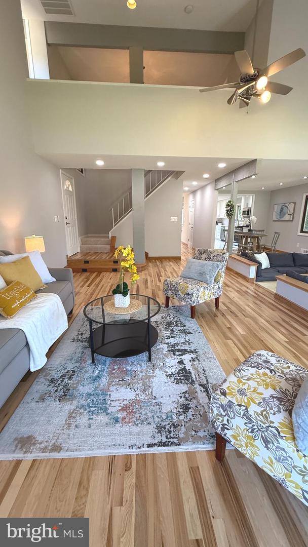 10601 FIESTA RD, FAIRFAX, Virginia 22032, 4 Bedrooms Bedrooms, ,2 BathroomsBathrooms,Residential,For sale,10601 FIESTA RD,VAFX2255886 MLS # VAFX2255886