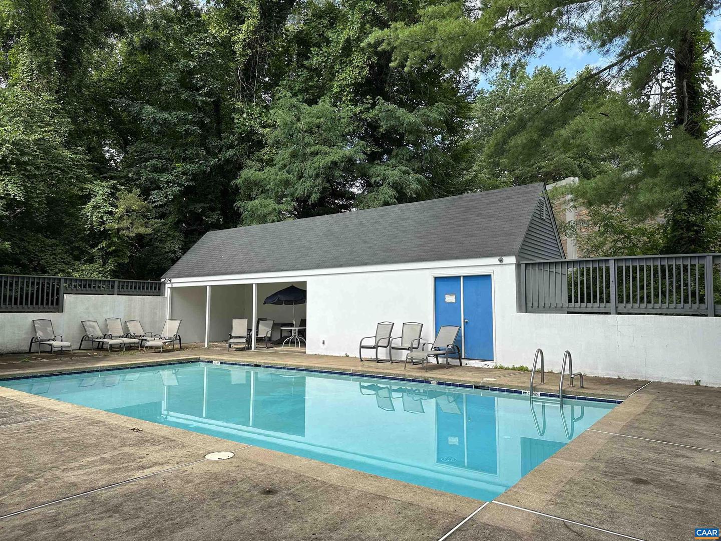 1243 CEDARS CT #B5, CHARLOTTESVILLE, Virginia 22901, ,1 BathroomBathrooms,Residential,For sale,1243 CEDARS CT #B5,666817 MLS # 666817
