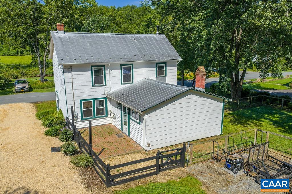 6654 PLANK RD, CHARLOTTESVILLE, Virginia 22903, 3 Bedrooms Bedrooms, ,2 BathroomsBathrooms,Residential,For sale,6654 PLANK RD,666819 MLS # 666819