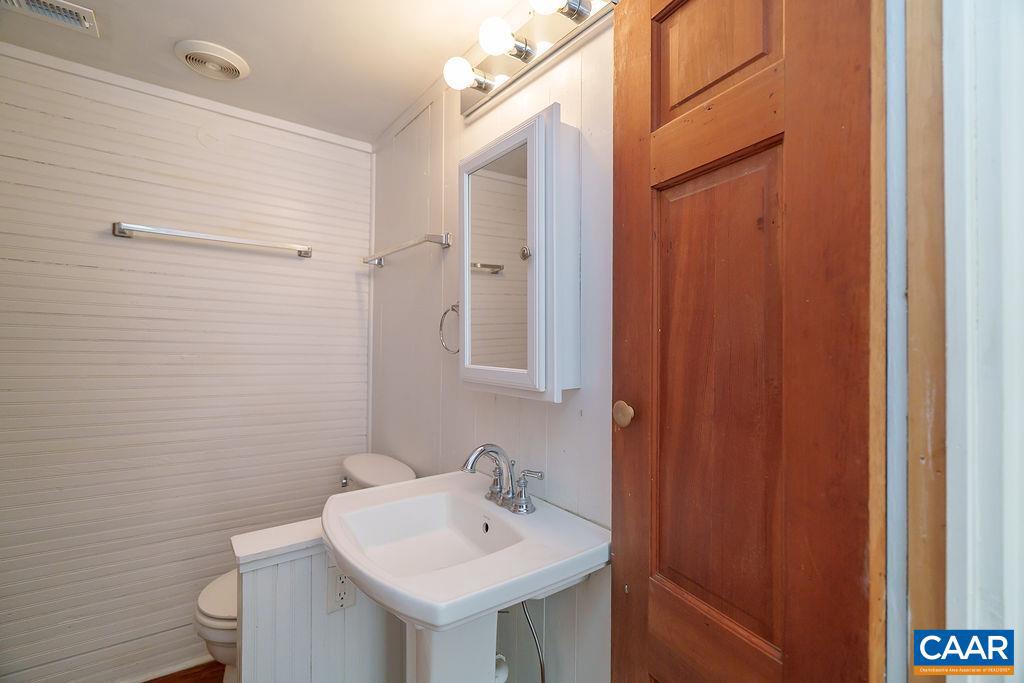6654 PLANK RD, CHARLOTTESVILLE, Virginia 22903, 3 Bedrooms Bedrooms, ,2 BathroomsBathrooms,Residential,For sale,6654 PLANK RD,666819 MLS # 666819