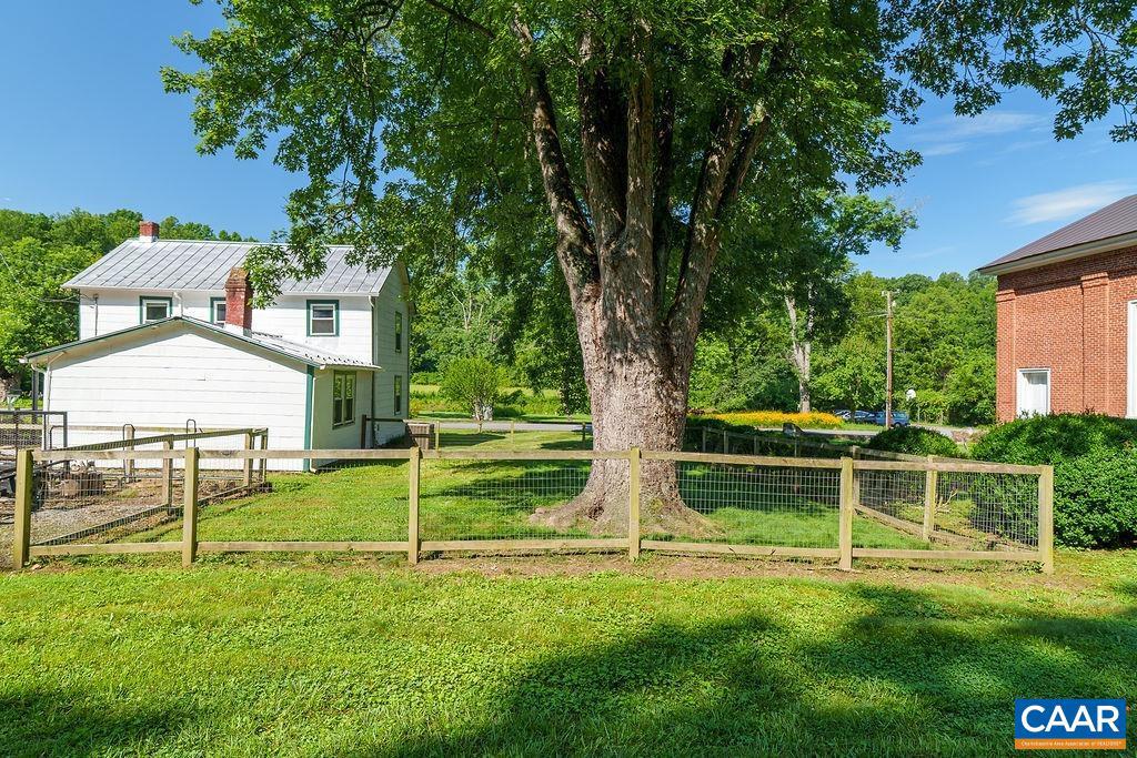 6654 PLANK RD, CHARLOTTESVILLE, Virginia 22903, 3 Bedrooms Bedrooms, ,2 BathroomsBathrooms,Residential,For sale,6654 PLANK RD,666819 MLS # 666819