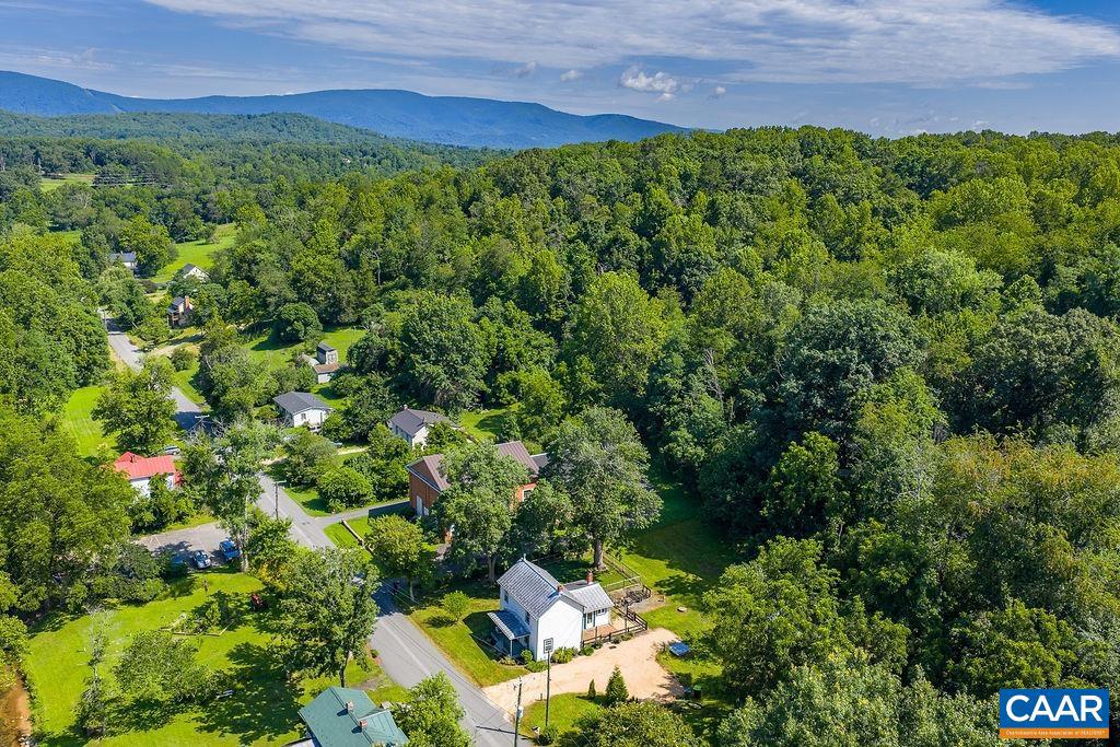 6654 PLANK RD, CHARLOTTESVILLE, Virginia 22903, 3 Bedrooms Bedrooms, ,2 BathroomsBathrooms,Residential,For sale,6654 PLANK RD,666819 MLS # 666819