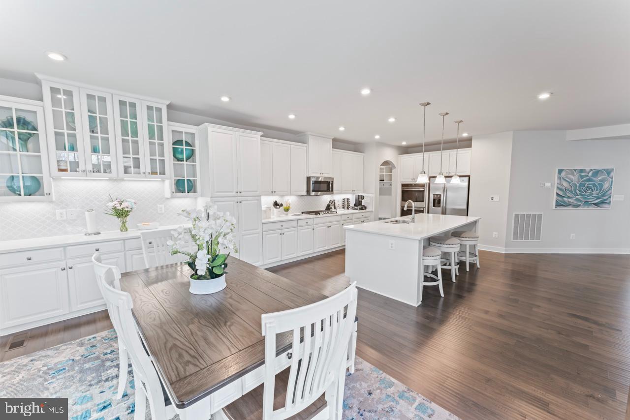 2 KNOB CREEK CT, STAFFORD, Virginia 22556, 5 Bedrooms Bedrooms, ,5 BathroomsBathrooms,Residential,For sale,2 KNOB CREEK CT,VAST2037100 MLS # VAST2037100