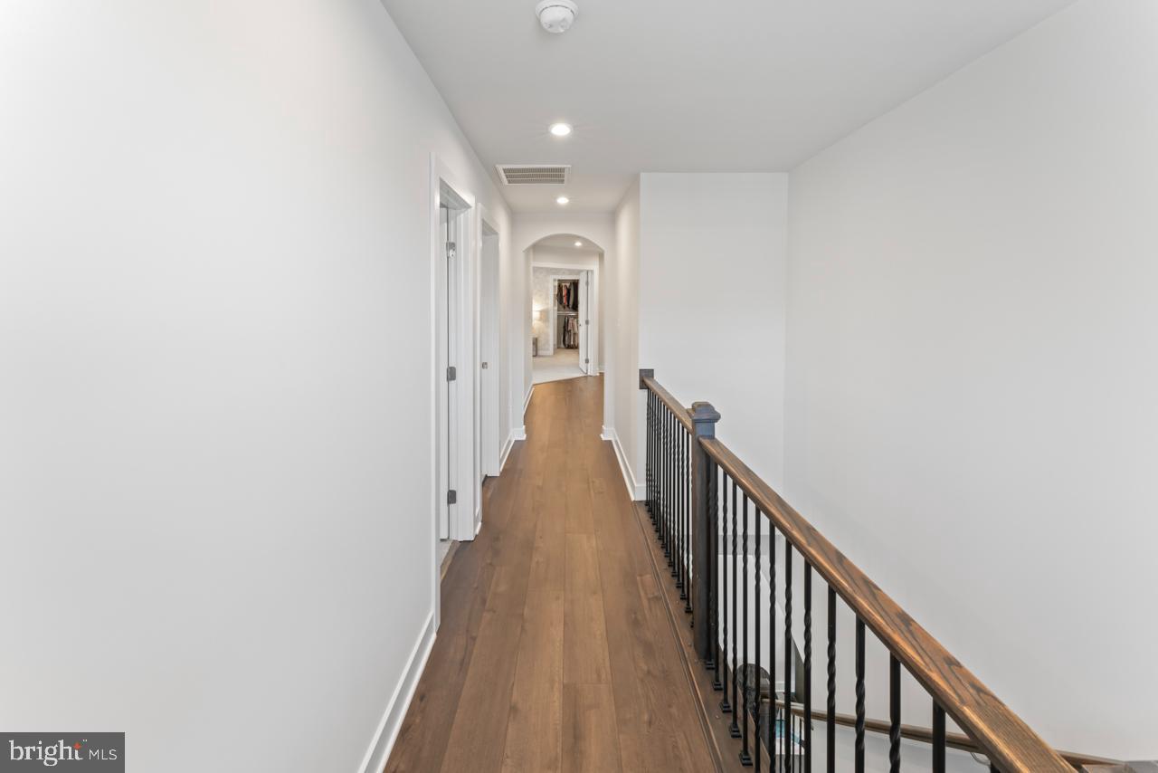 2 KNOB CREEK CT, STAFFORD, Virginia 22556, 5 Bedrooms Bedrooms, ,5 BathroomsBathrooms,Residential,For sale,2 KNOB CREEK CT,VAST2037100 MLS # VAST2037100