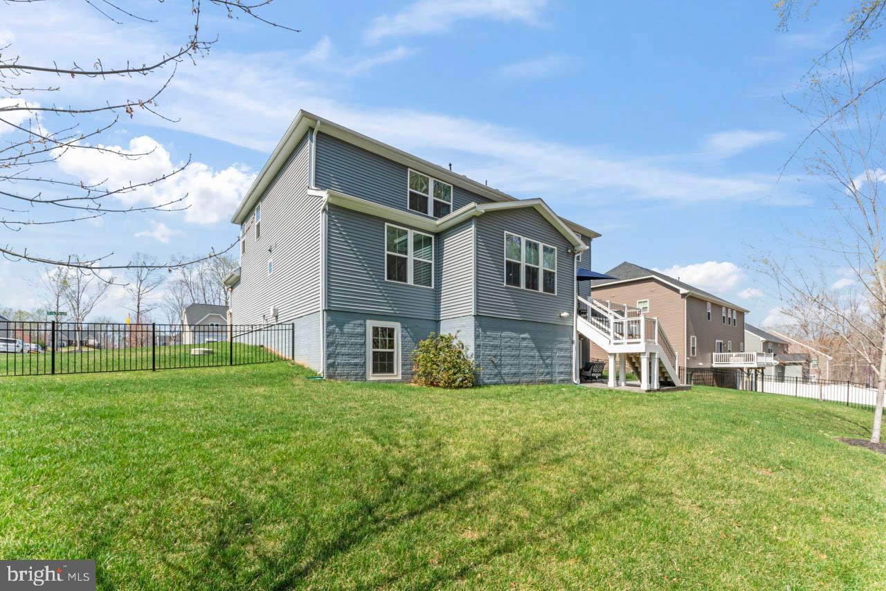 2 KNOB CREEK CT, STAFFORD, Virginia 22556, 5 Bedrooms Bedrooms, ,5 BathroomsBathrooms,Residential,For sale,2 KNOB CREEK CT,VAST2037100 MLS # VAST2037100