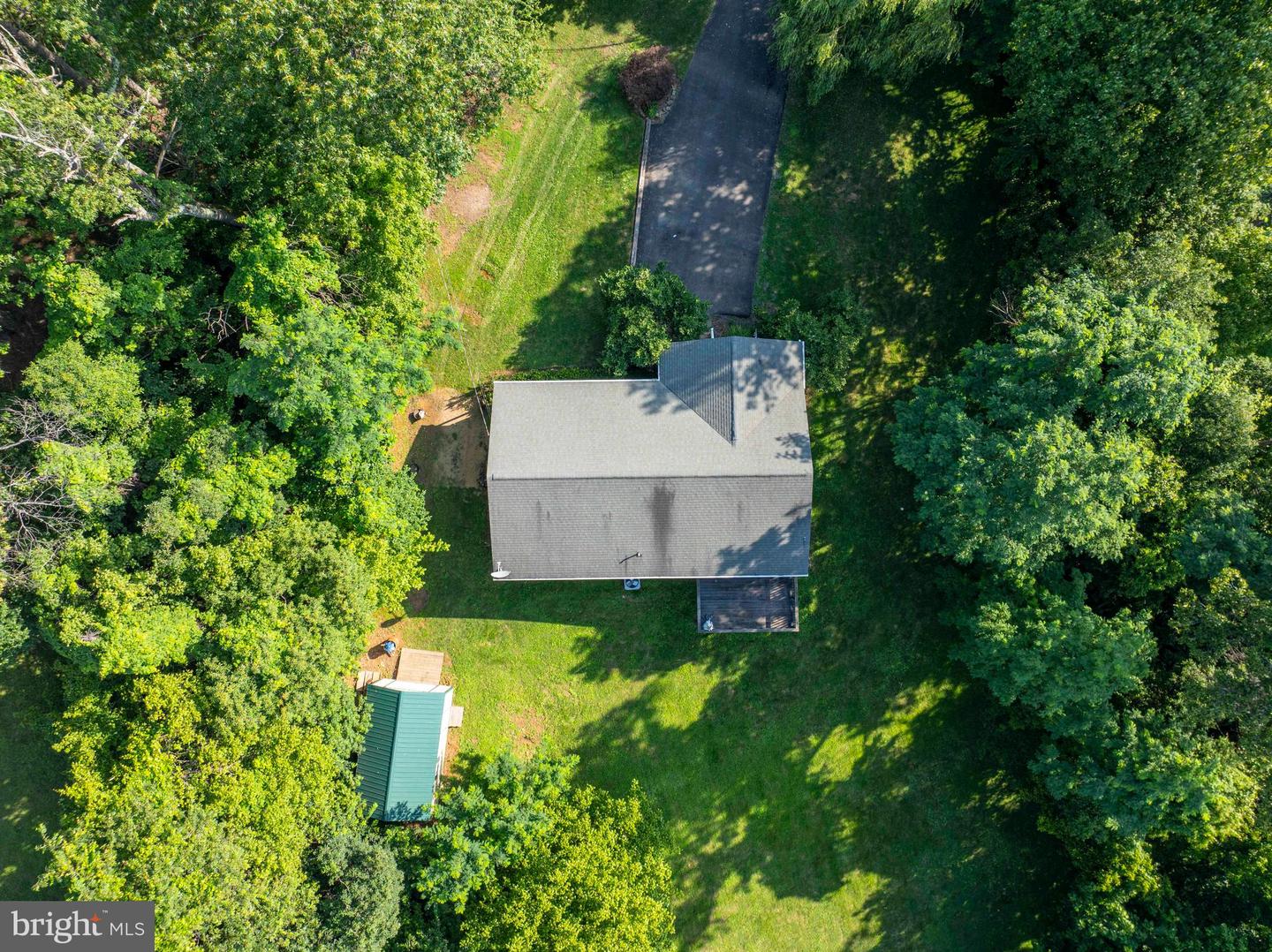 958 HIGHRIDGE RD, FRONT ROYAL, Virginia 22630, 3 Bedrooms Bedrooms, ,2 BathroomsBathrooms,Residential,For sale,958 HIGHRIDGE RD,VAWR2011580 MLS # VAWR2011580