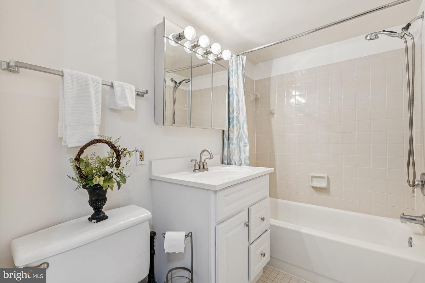 1951 SAGEWOOD LN #311, RESTON, Virginia 20191, ,1 BathroomBathrooms,Residential,For sale,1951 SAGEWOOD LN #311,VAFX2255134 MLS # VAFX2255134