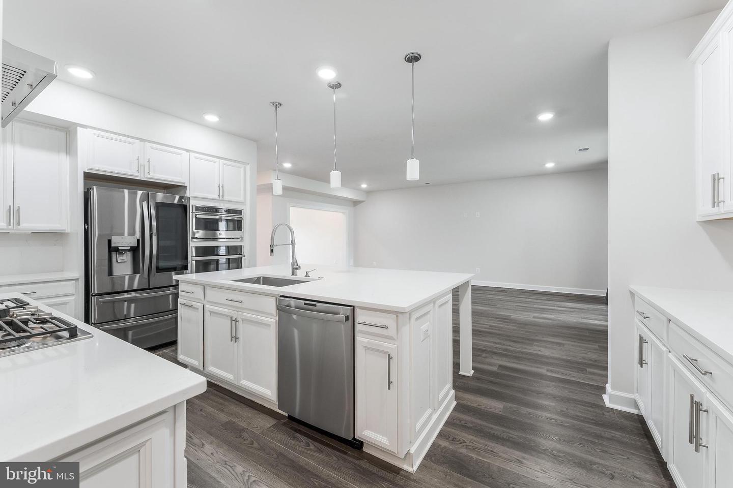 43373 DEWEY SQ, ASHBURN, Virginia 20148, 4 Bedrooms Bedrooms, ,4 BathroomsBathrooms,Residential,For sale,43373 DEWEY SQ,VALO2101988 MLS # VALO2101988