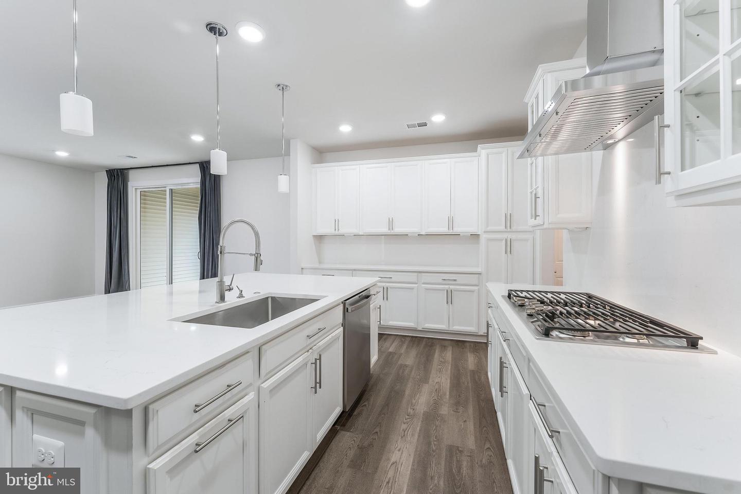 43373 DEWEY SQ, ASHBURN, Virginia 20148, 4 Bedrooms Bedrooms, ,4 BathroomsBathrooms,Residential,For sale,43373 DEWEY SQ,VALO2101988 MLS # VALO2101988