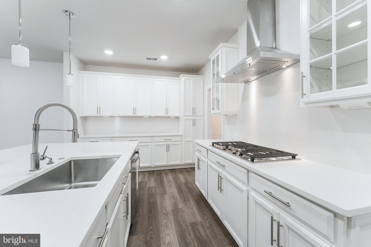 43373 DEWEY SQ, ASHBURN, Virginia 20148, 4 Bedrooms Bedrooms, ,4 BathroomsBathrooms,Residential,For sale,43373 DEWEY SQ,VALO2101988 MLS # VALO2101988