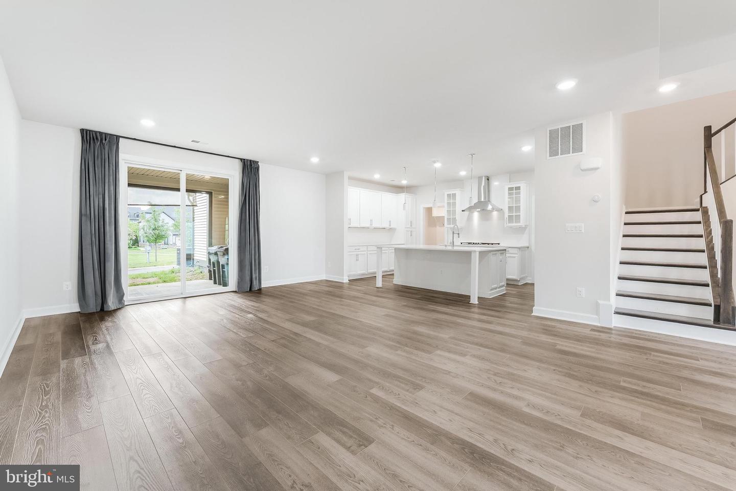 43373 DEWEY SQ, ASHBURN, Virginia 20148, 4 Bedrooms Bedrooms, ,4 BathroomsBathrooms,Residential,For sale,43373 DEWEY SQ,VALO2101988 MLS # VALO2101988